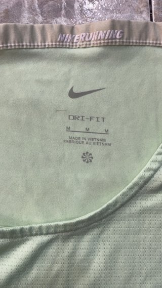 Camiseta Nike Running Verde