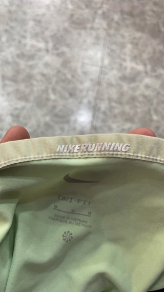 Camiseta Nike Running Verde