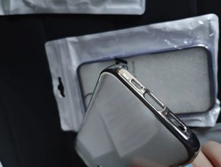 Lote 3 fundas Iphone 14 y 13  Nuevas sin estrenar