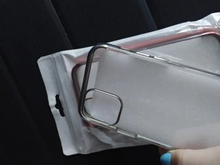 Lote 3 fundas Iphone 14 y 13  Nuevas sin estrenar