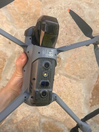 ¡INMEJORABLE! Drone DJI AIR 3 + Accesorios