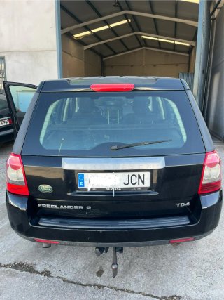 Land Rover Freelander 2011