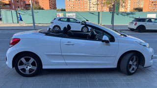 Peugeot 207CC 2010