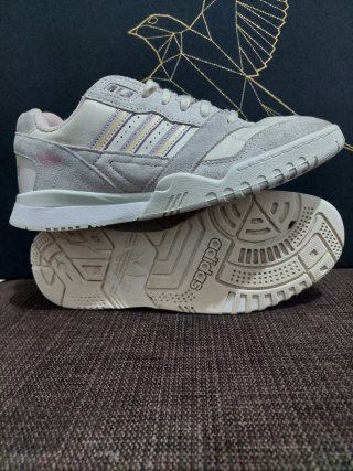 Zapatillas Adidas AR Trainer Mujer Beige/Rosa