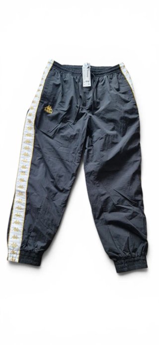 Pantalón impermeable Kappa negro y dorado XL