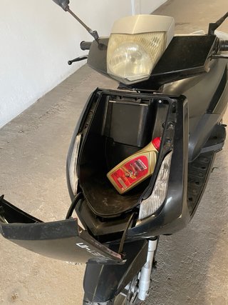 Peugeot Vivacity 49cc con papeles