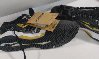 Zapatillas Padel Joma Negras y Amarillas