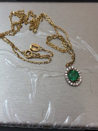 Colgante Oro 18k Esmeralda y Diamantes