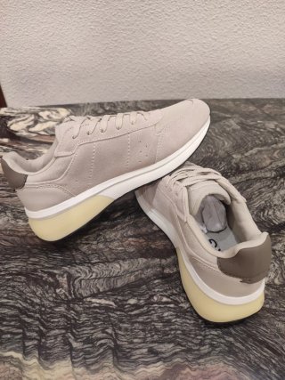 Zapatilla Mango Piel / Serraje Beige, T-40, Nuevas