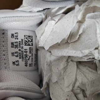 Sneakers Puma bianche e nere taglia 38.5 nuove