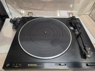 Tocadiscos Pioneer PL-223