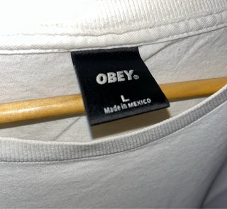 Camiseta Obey