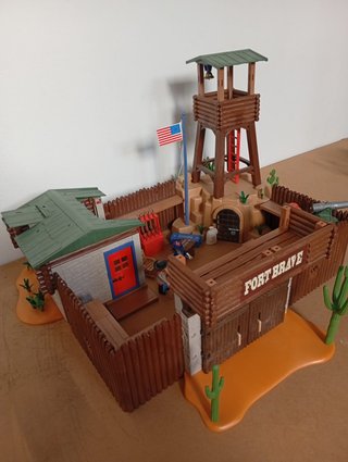 Fuerte Oeste Playmobil (Fort Brave)