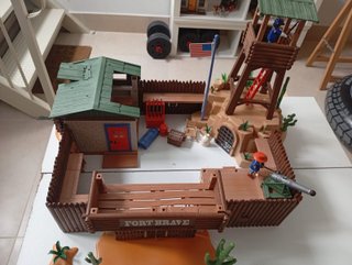 Fuerte Oeste Playmobil (Fort Brave)