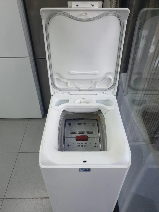 Lavadora Carga Superior AEG 6kg