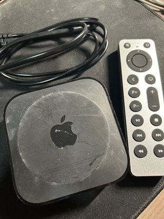 Apple TV HD (A1625) con Mando y Cable