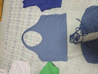 Tops Shein talla M. Diferentes modelos.