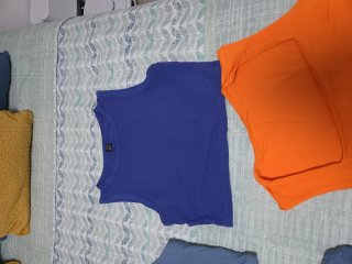 Tops Shein talla M. Diferentes modelos.