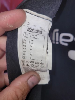 Traje de neopreno Nabaiji negro y rojo