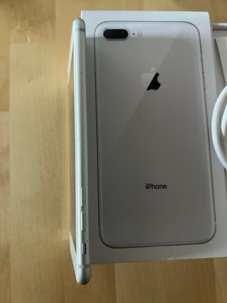 iPhone 8 Plus 64GB Plata / Blanco