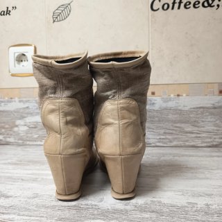 Botines piel y lino beige