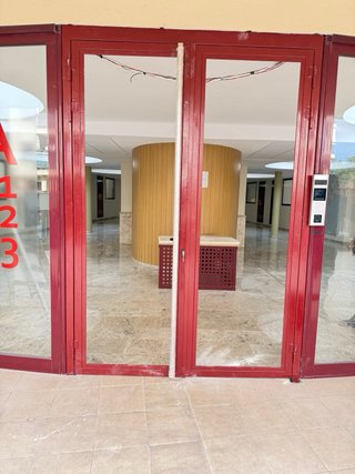 PORTONES Y AUTOMATISMOS Instalación reparación