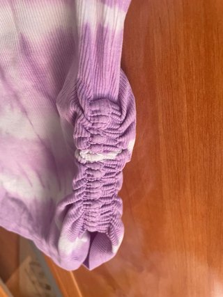 Camiseta OVS Tie-Dye Morada y Blanca
