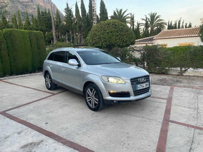 Audi Q7 2006 - foto 1