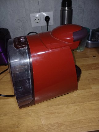 Cafetera Bosch Tassimo Roja