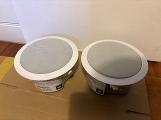 2 Altavoces JBL Control 24C Micro Empotrables