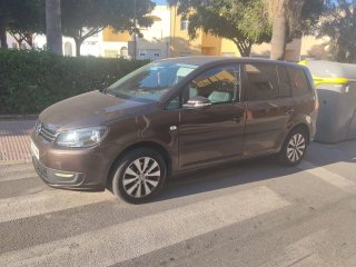 Volkswagen Touran 2011