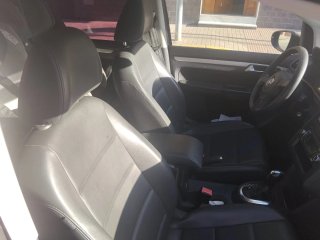 Volkswagen Touran 2011