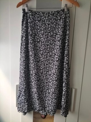 Falda estampada floral
