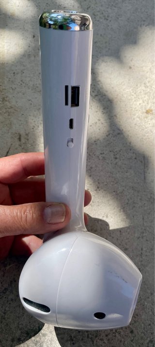 Altavoz Bluetooth Portátil con Cargador