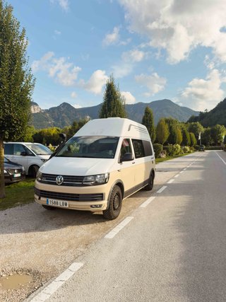 Volkswagen Transporter T6 EXTRALARGA CAMPER 4X4