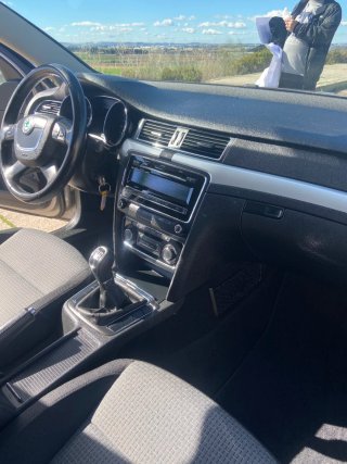 Skoda Superb 2012