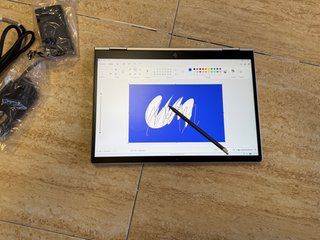HP EliteBook 8 Flip Gli 13 Tactil Ultra 7, 16, 512