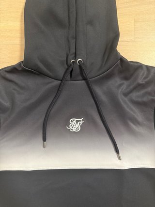 Sudadera SikSilk Negra y Blanca