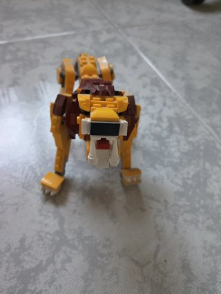 Lego León