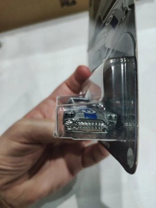 Hot Wheels 1962 Corvette Vintage Racing Club
