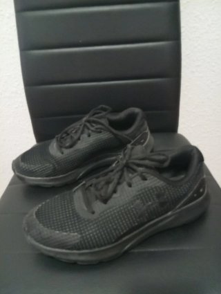 Zapatillas Under Armour Mujer Negras 40,5