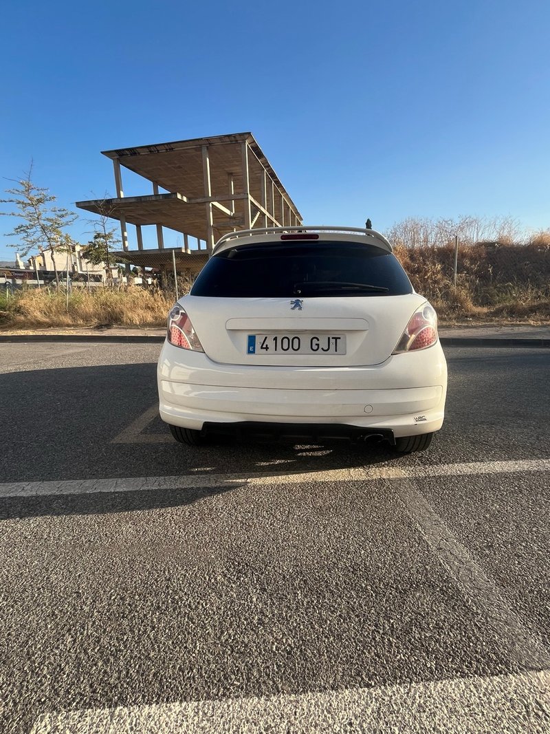 Peugeot 207 1.6 vti 120cv - foto 1