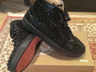 Christian Louboutin Louis Orlato Spikes Zapatillas