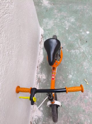 Bicicleta infantil naranja Btwin