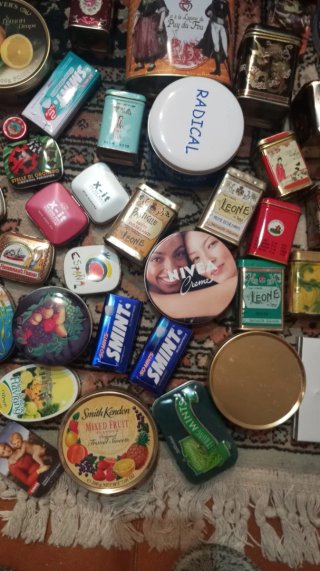 Colección Cajas Metálicas variadas Lote 125 aprox