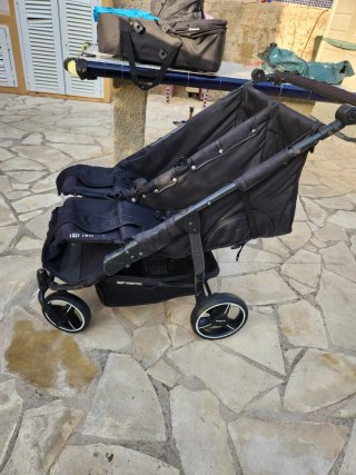 Carrito Gemelar Baby Monsters + 2 cucos