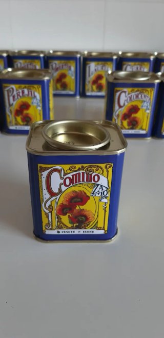 Latas vintage de especias (varias)