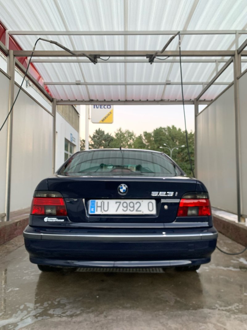 BMW Serie 5 523i e39 (NEGOCIABLE) - foto 1