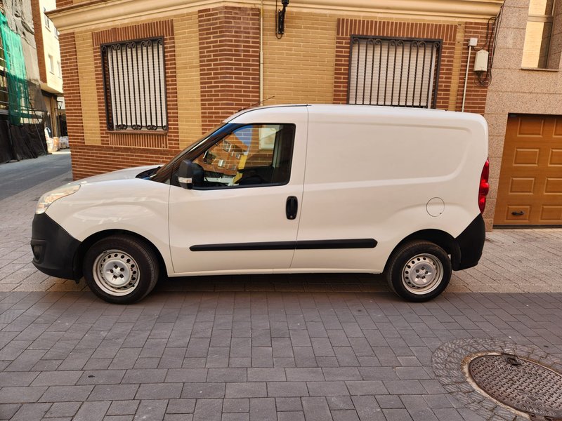 OPEL Combo Cargo 1.3 CDTI 90CV L1 H1 - foto 1