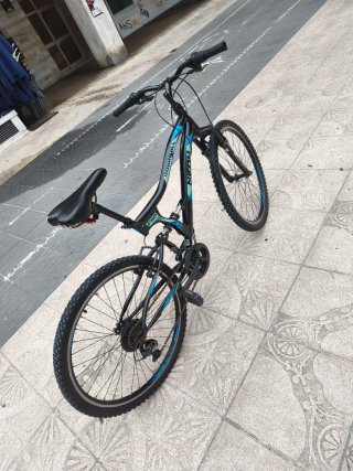 Bicicleta de Montaña Neon Downhill